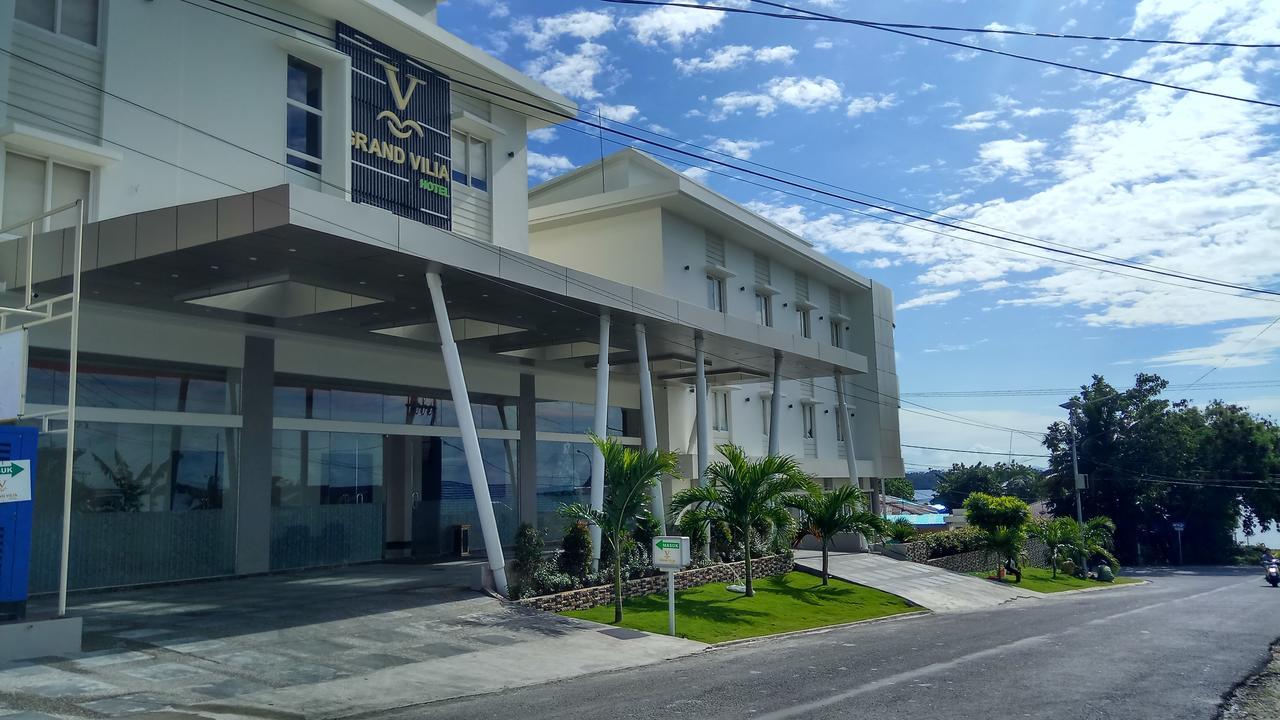 Grand Vilia Hotel Langgur Buitenkant foto