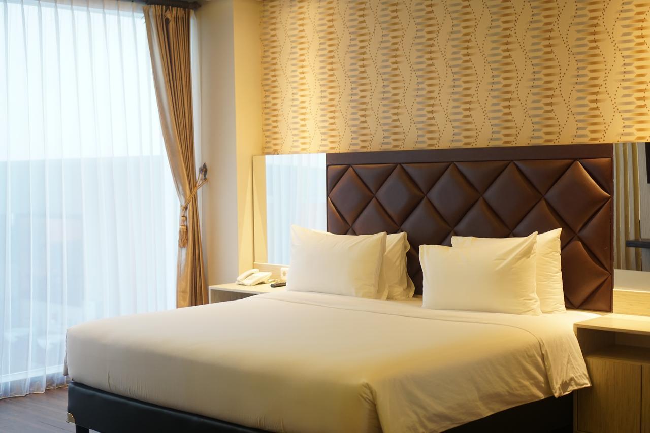Grand Vilia Hotel Langgur Buitenkant foto
